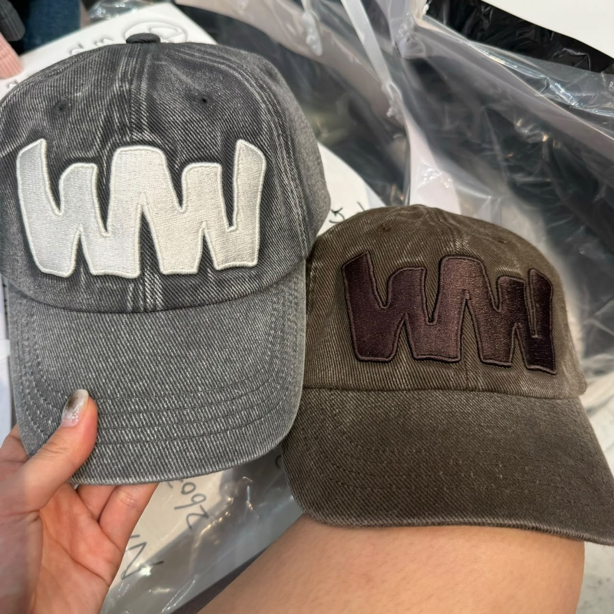 WACKY WILLY IS829 CAP